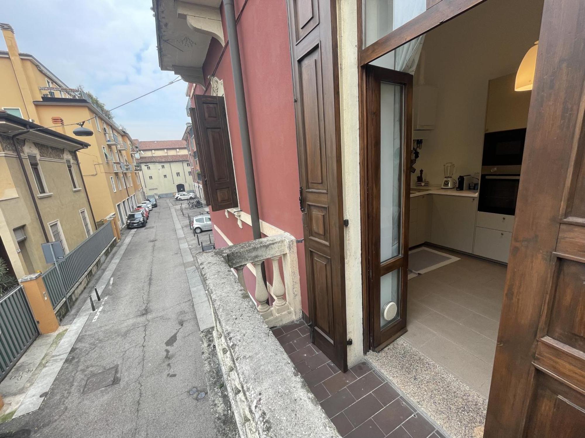 Valle 11 * Verona